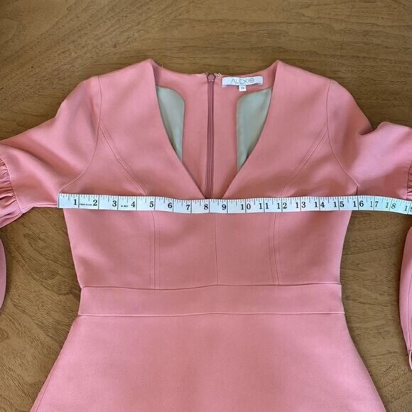 ALEXIS Ellena Mini Dress in Ash Pink Size Small - Picture 11 of 15